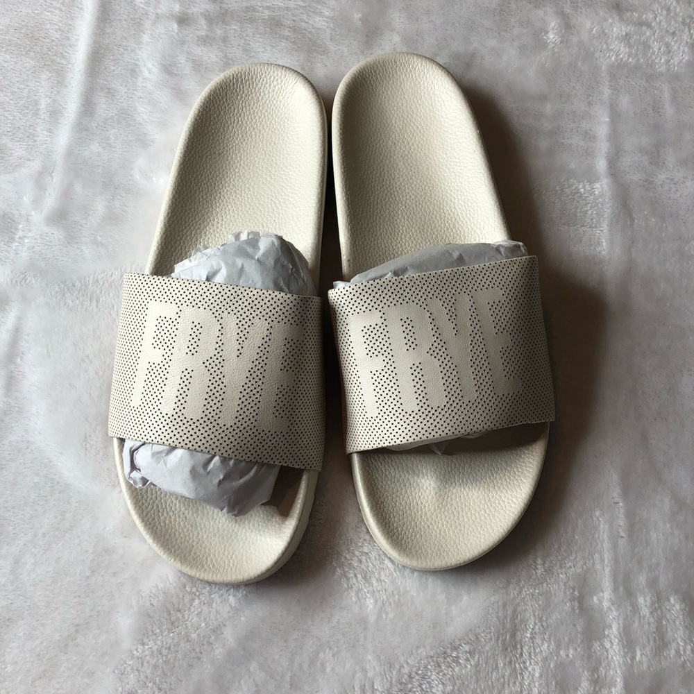 Frye Sandals🤍